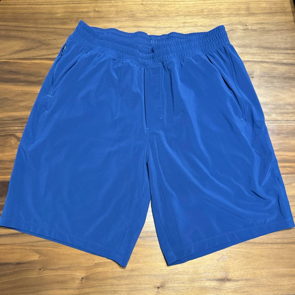 LULULEMON
PACE-BREAKER SHORT LINED 9”
